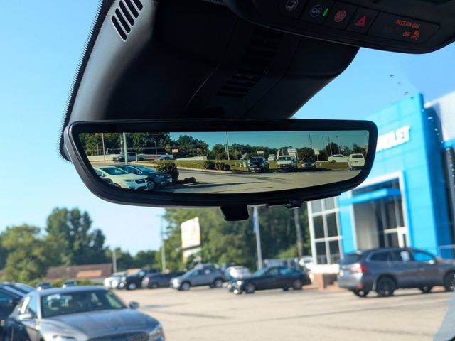 New 2026 Chevrolet Traverse LT w/ Driver Confidence Package FWD image 24