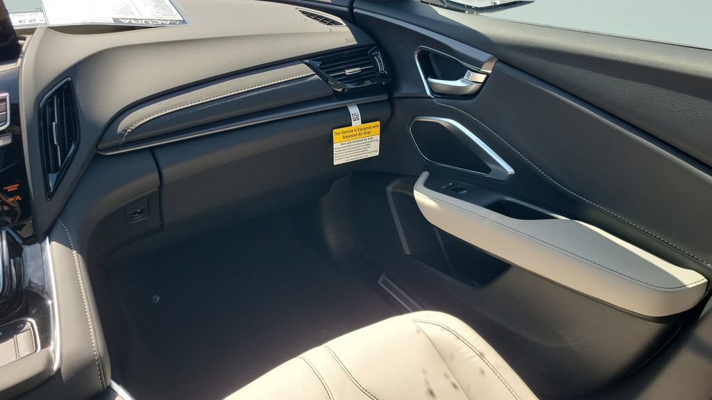 New 2026 Acura RDX SH-AWD image 13