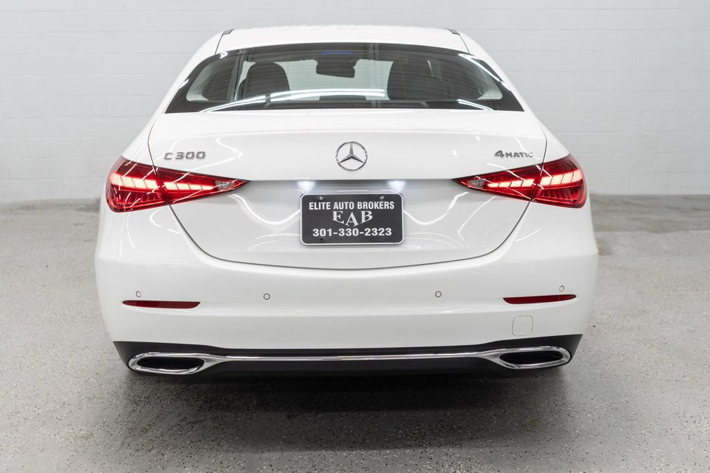 Used 2025 Mercedes-Benz C 300 4MATIC Sedan image 4