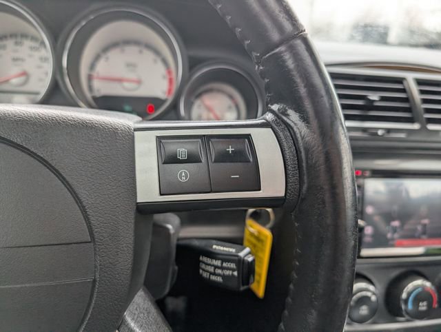 Used 2009 Dodge Challenger R/T image 12