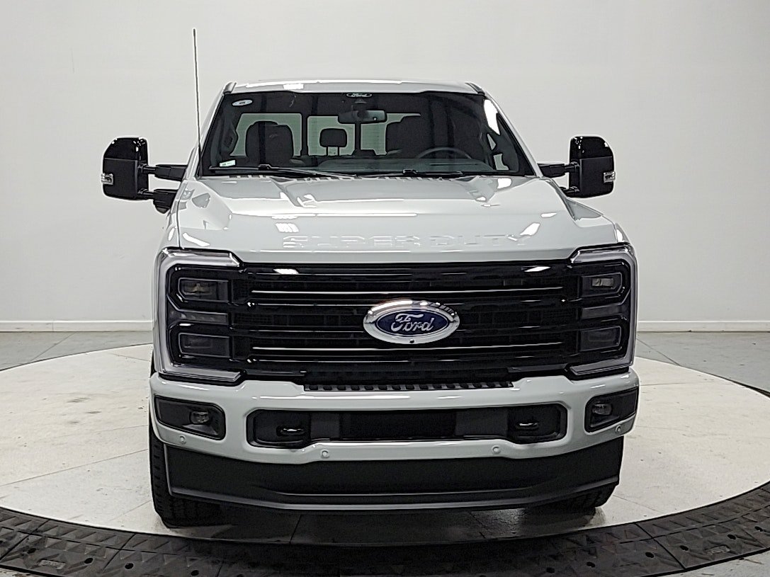 New 2026 Ford F250 Platinum AWD/4WD image 4