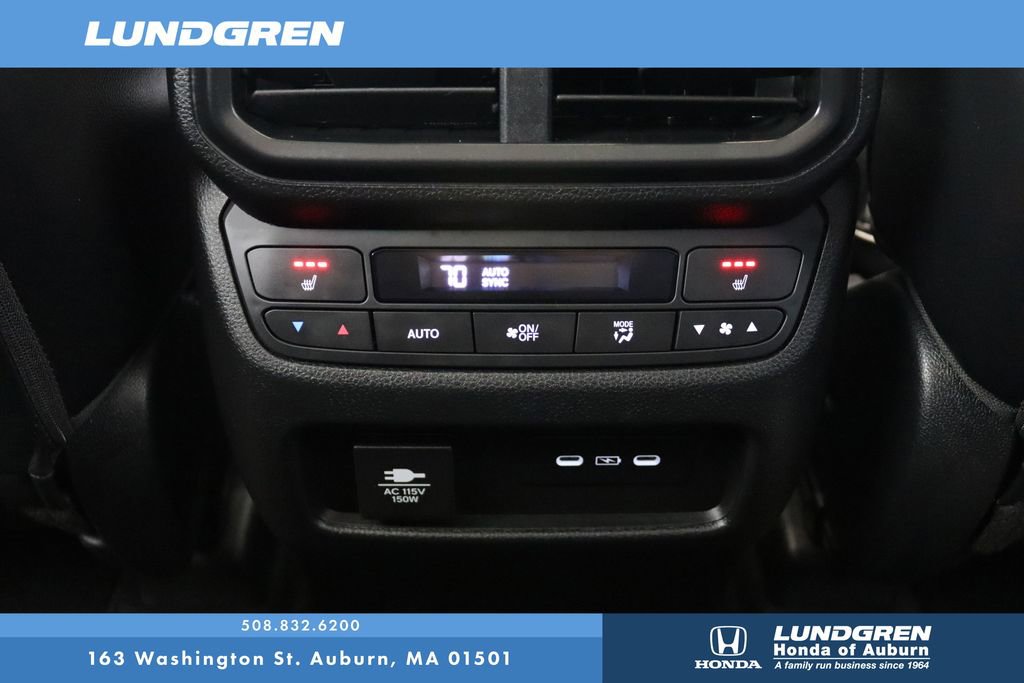 Used 2025 Honda Pilot Elite image 19