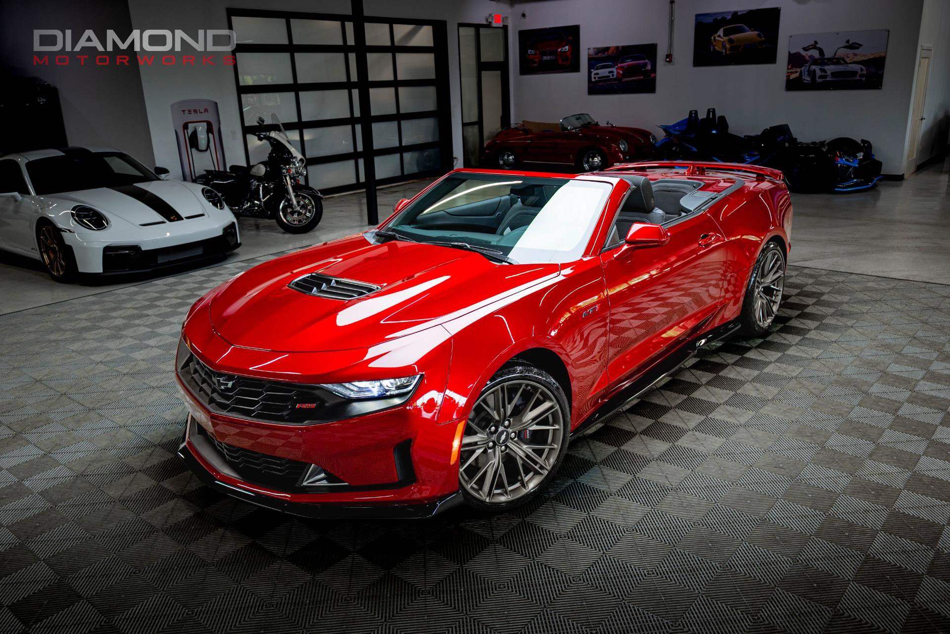 Used 2023 Chevrolet Camaro LT w/ RS Package RWD image 9