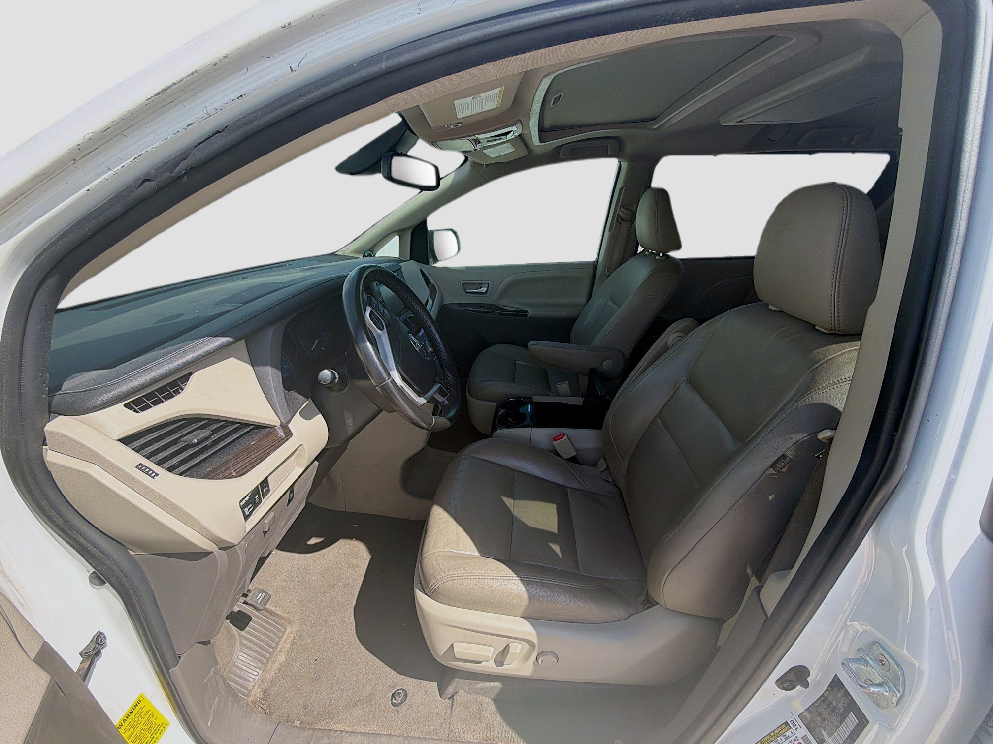 Used 2020 Toyota Sienna XLE Premium image 18