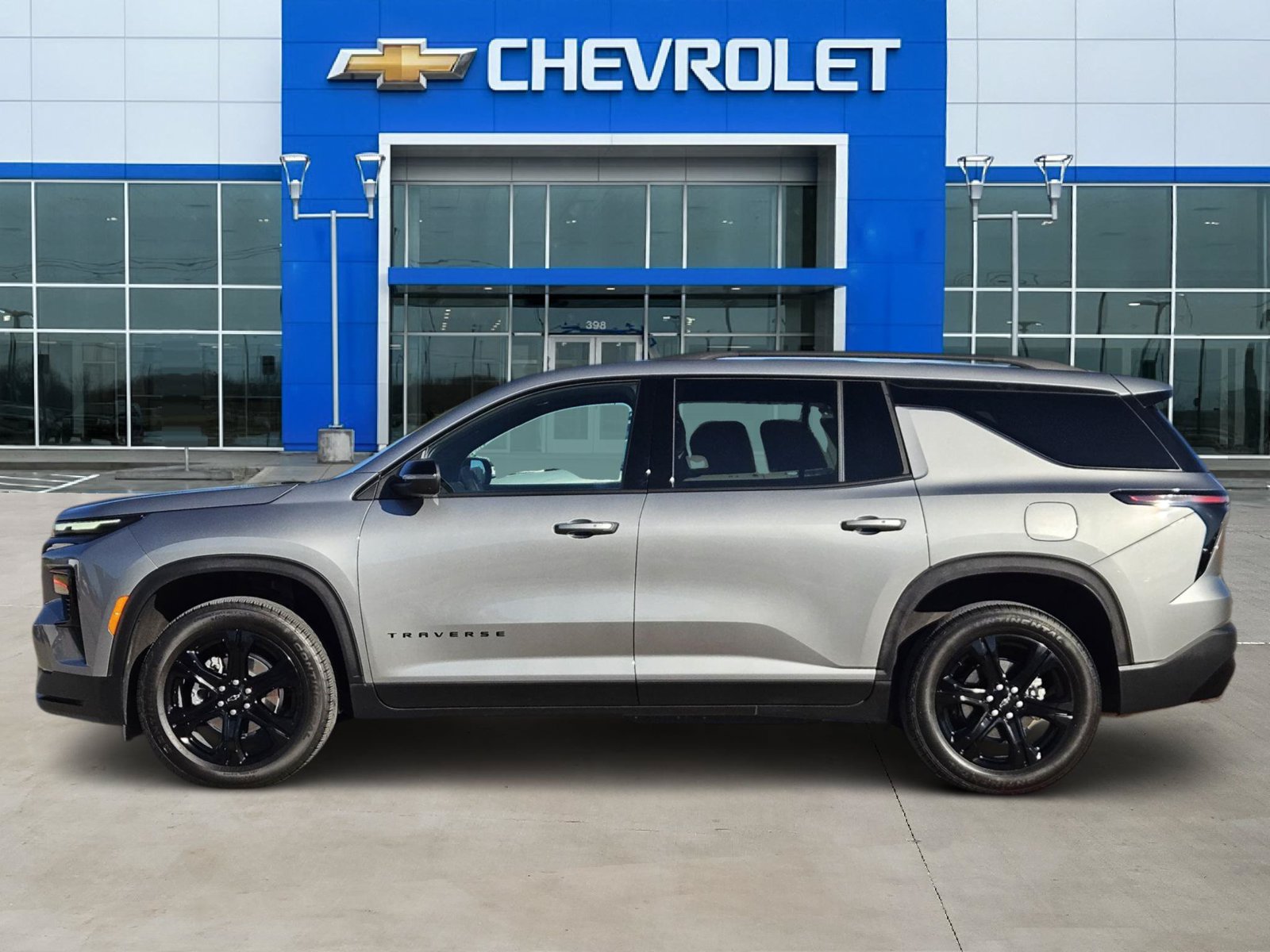 New 2027 Chevrolet Traverse LT w/ Midnight/Sport Edition FWD image 3