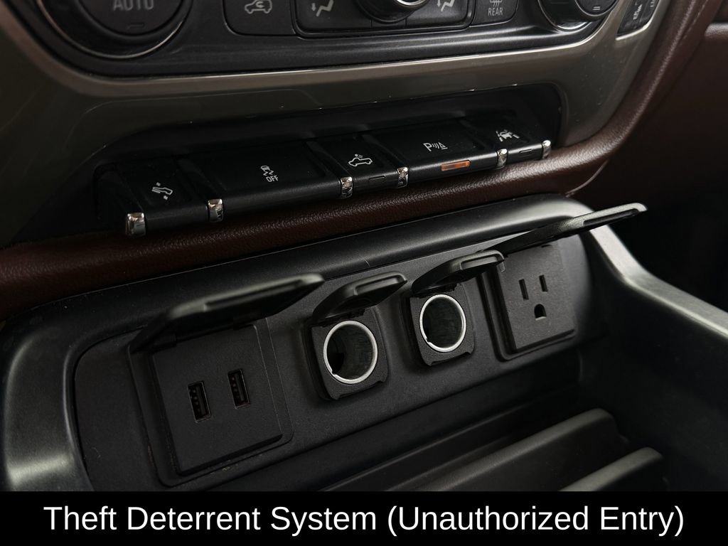 Used 2016 Chevrolet Silverado 1500 High Country w/ High Country Premium Package AWD/4WD image 26