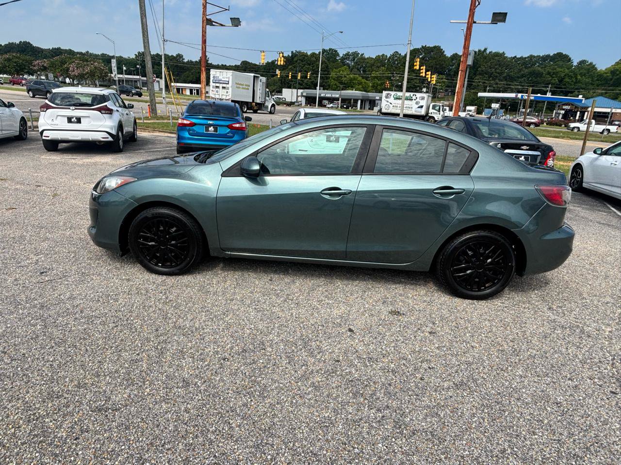 Used 2013 MAZDA MAZDA3 i SV w/ Convenience Pkg FWD image 19