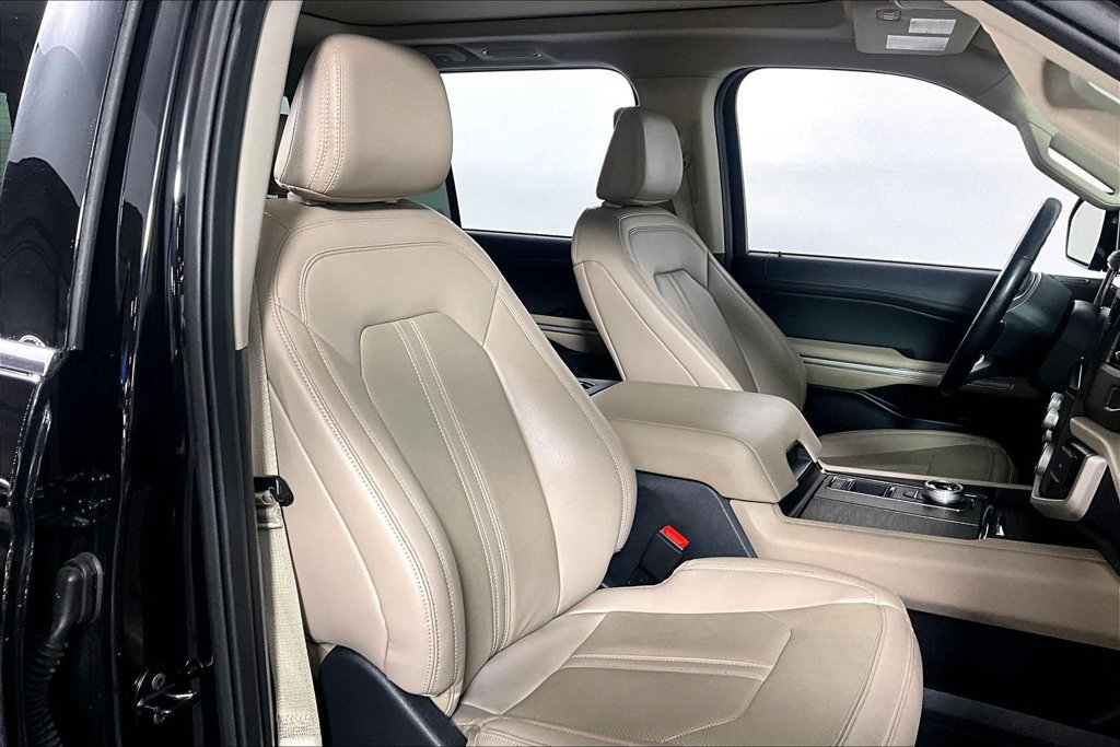 Certified 2024 Ford Expedition Limited RWD image 7