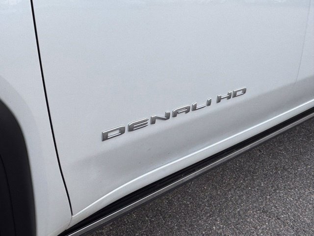 Certified 2025 GMC Sierra 2500 Denali Ultimate AWD/4WD image 13