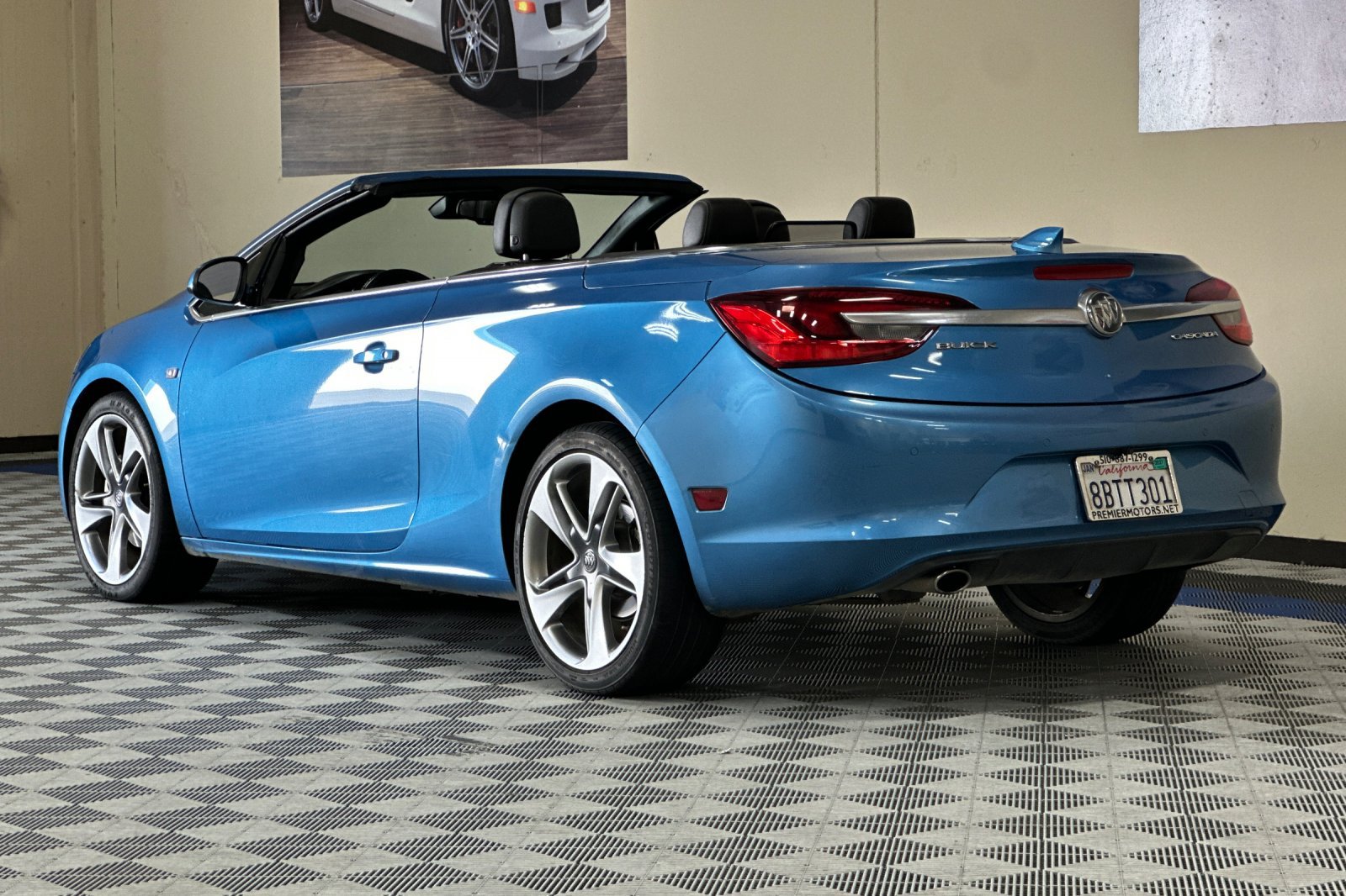 Used 2017 Buick Cascada Sport Touring FWD image 6