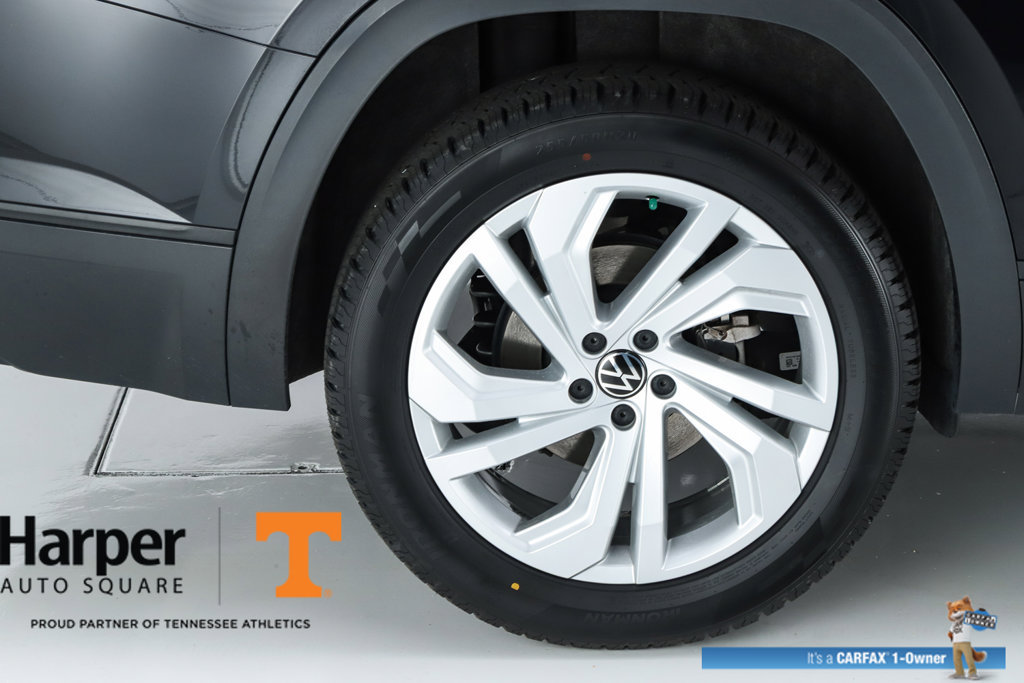 Used 2023 Volkswagen Atlas SE w/ Panoramic Sunroof Package FWD image 13