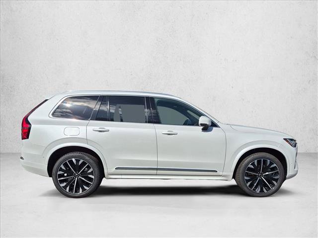 Used 2026 Volvo XC90 B6 Plus w/ Protection Package AWD/4WD image 4