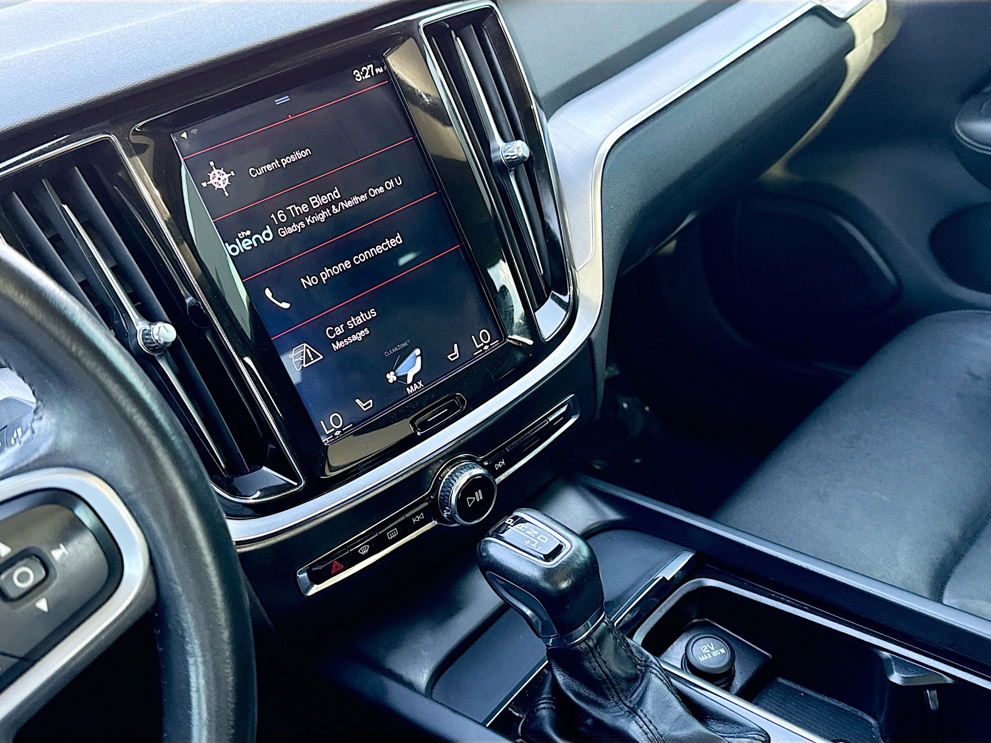 Used 2020 Volvo S60 T6 Momentum image 27