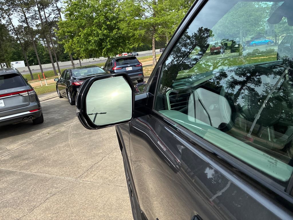 New 2026 Toyota Tundra Limited AWD/4WD image 14