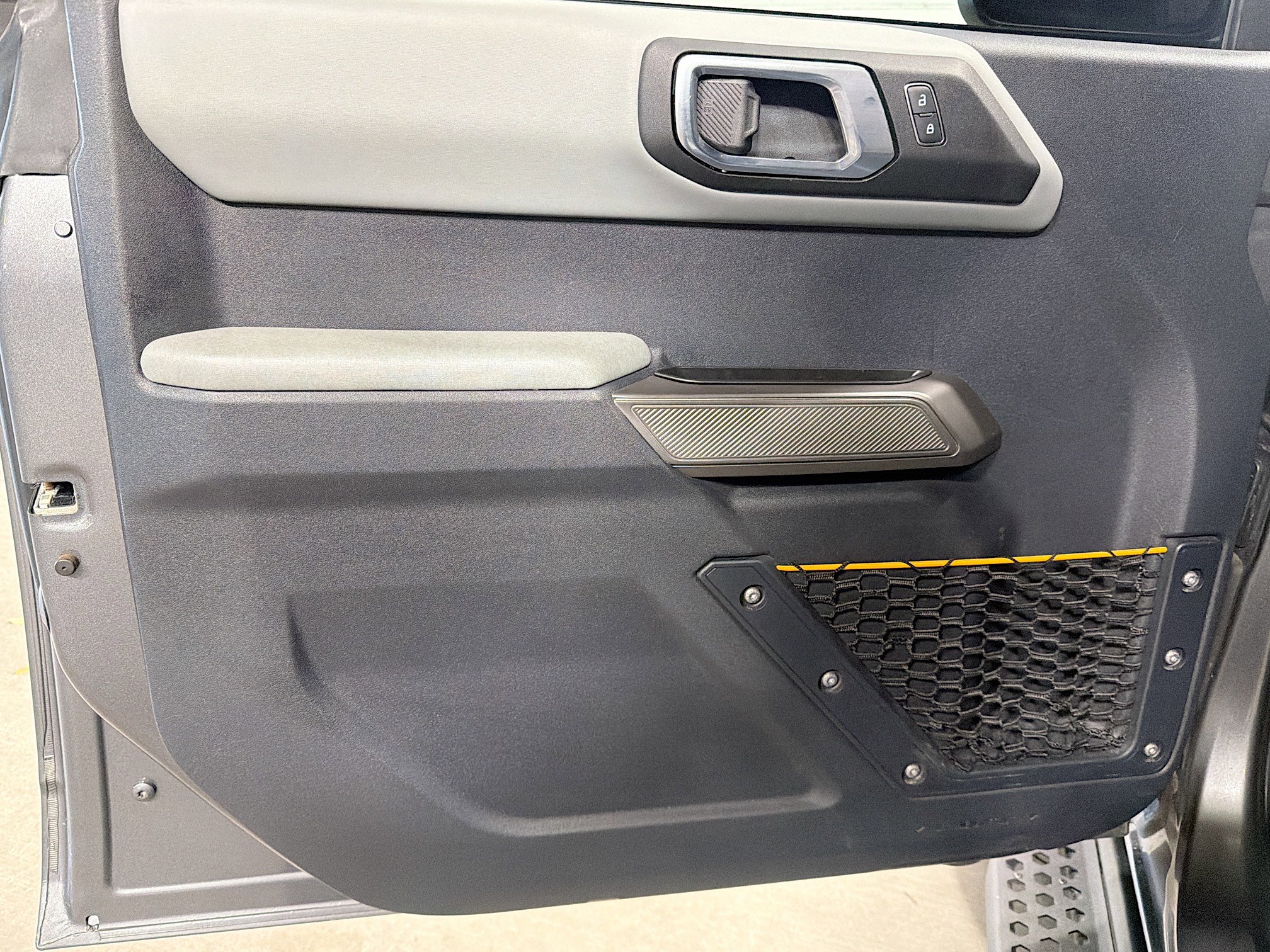 Used 2021 Ford Bronco Badlands image 20