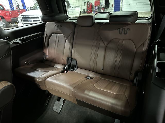 Used 2022 Ford Expedition King Ranch AWD/4WD image 30