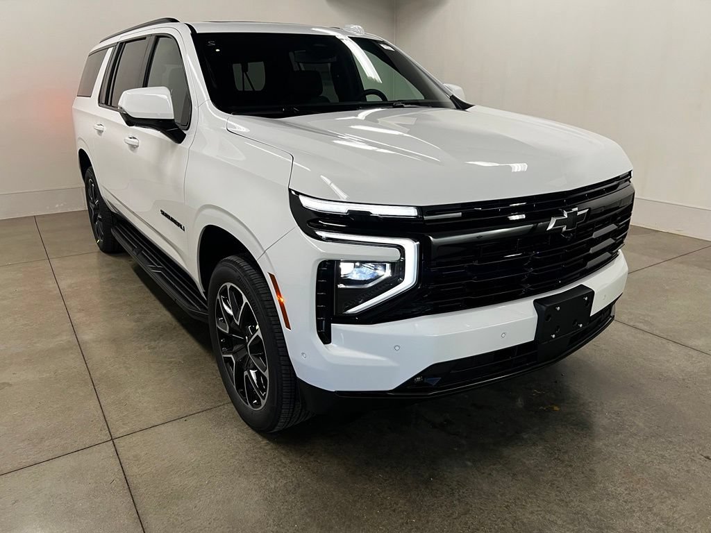 New 2026 Chevrolet Suburban RST w/ Comfort Package AWD/4WD image 1
