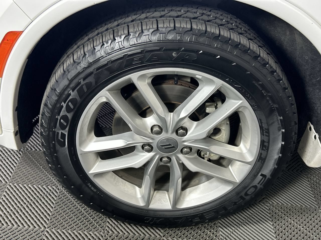 Used 2023 Dodge Durango GT AWD/4WD image 9