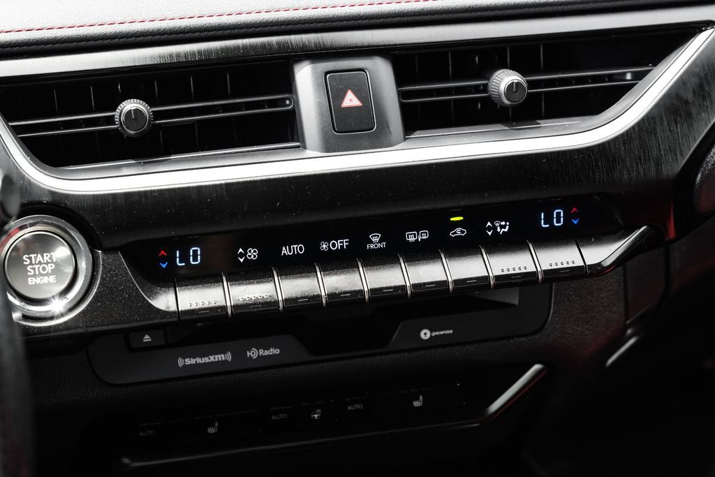 Used 2019 Lexus UX 200 F Sport w/ F Sport Premium Package FWD image 27