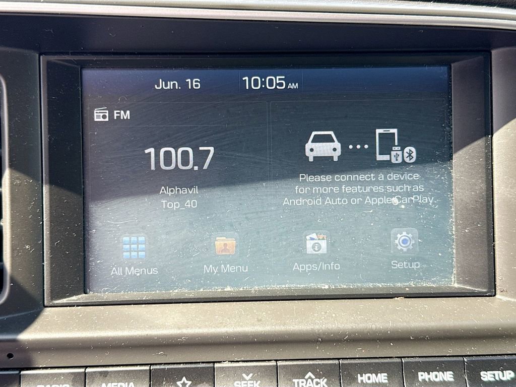 Used 2020 Hyundai Elantra SEL image 15