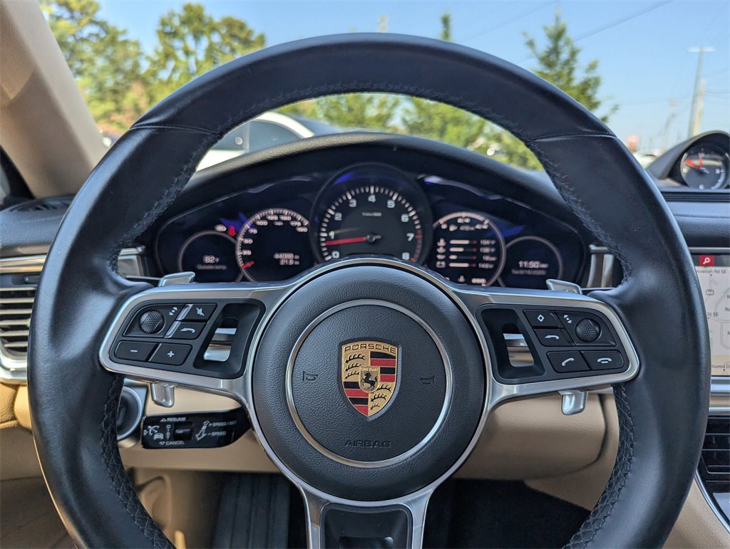Used 2019 Porsche Panamera 4 image 22
