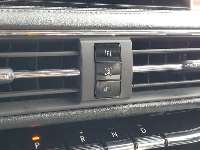 Used 2022 Lincoln Corsair Reserve w/ Equipment Group 201A AWD/4WD image 28