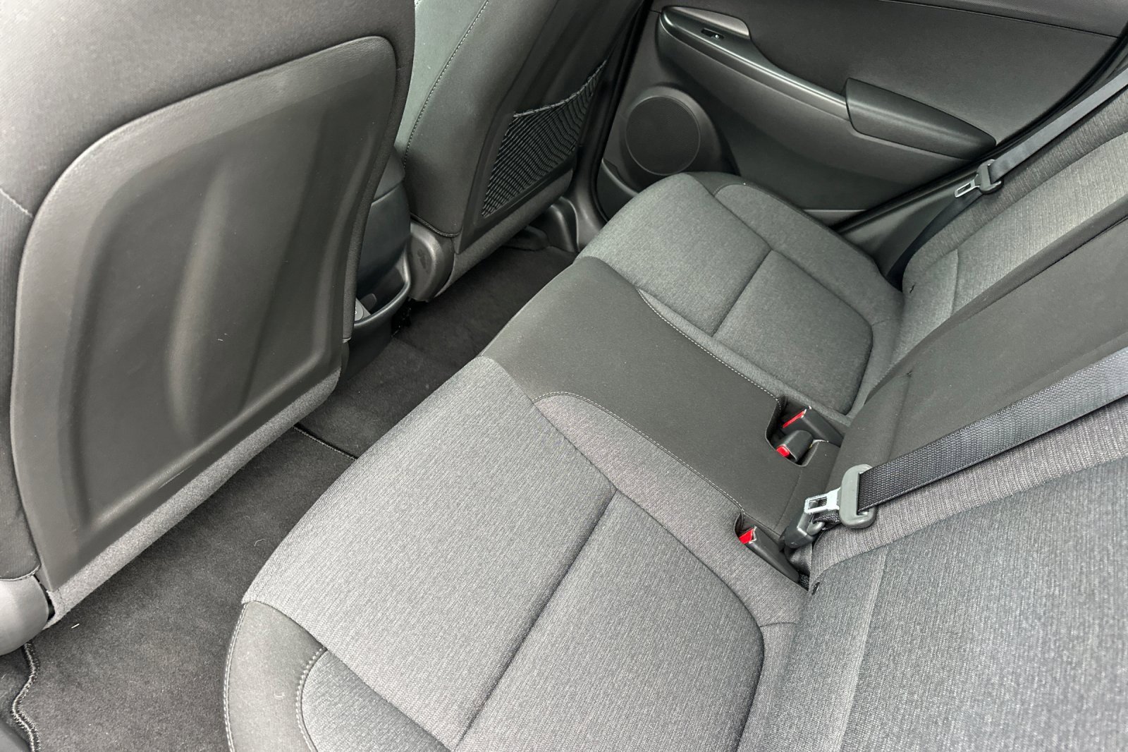 Used 2023 Hyundai Kona SE image 12