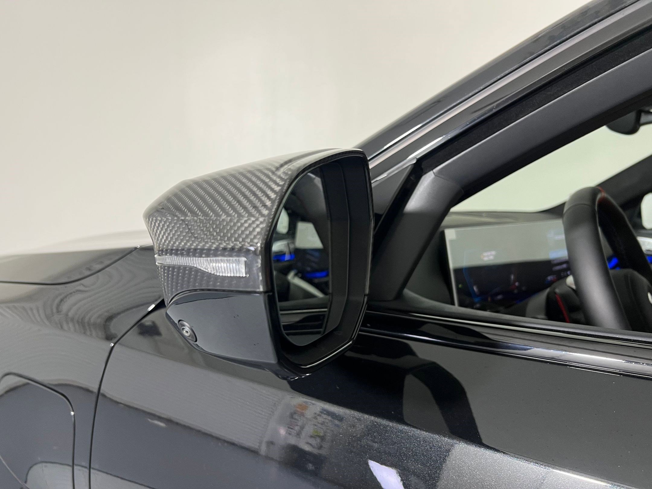 New 2026 BMW M5 w/ Carbon Package image 23