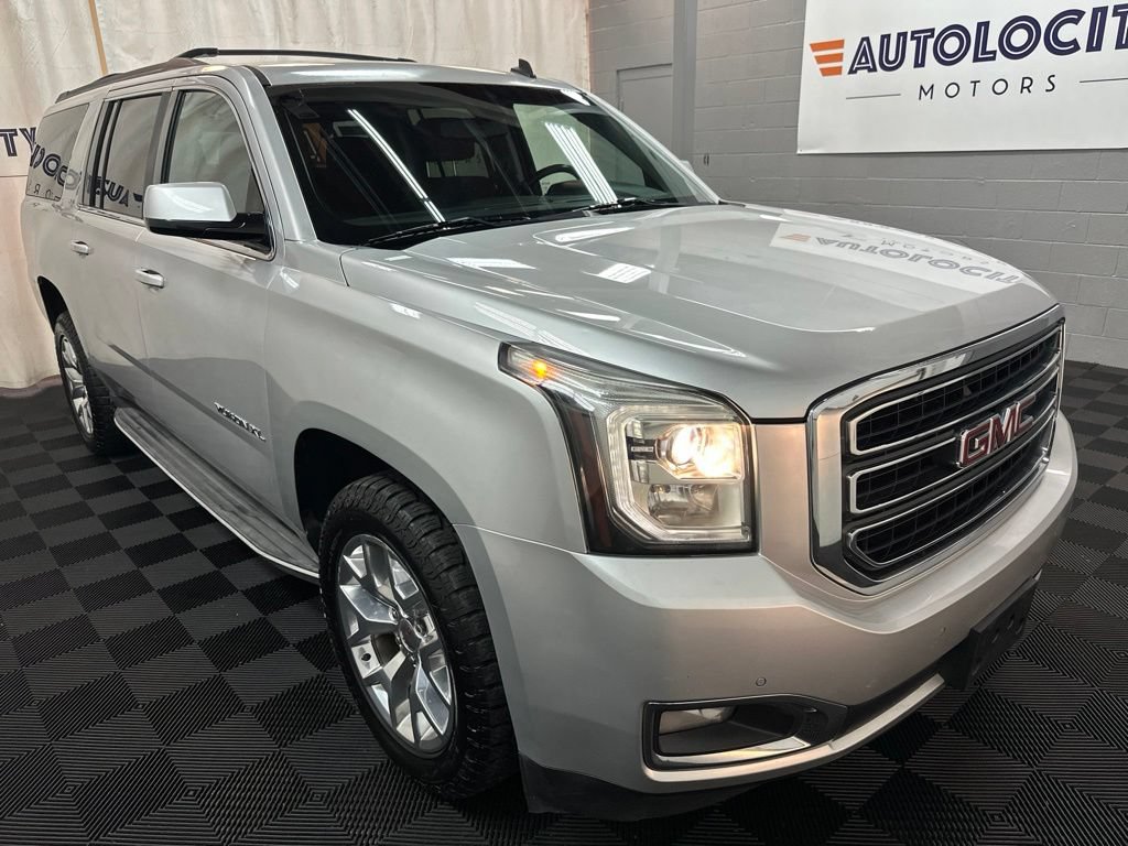 Used 2015 GMC Yukon XL SLE AWD/4WD image 2