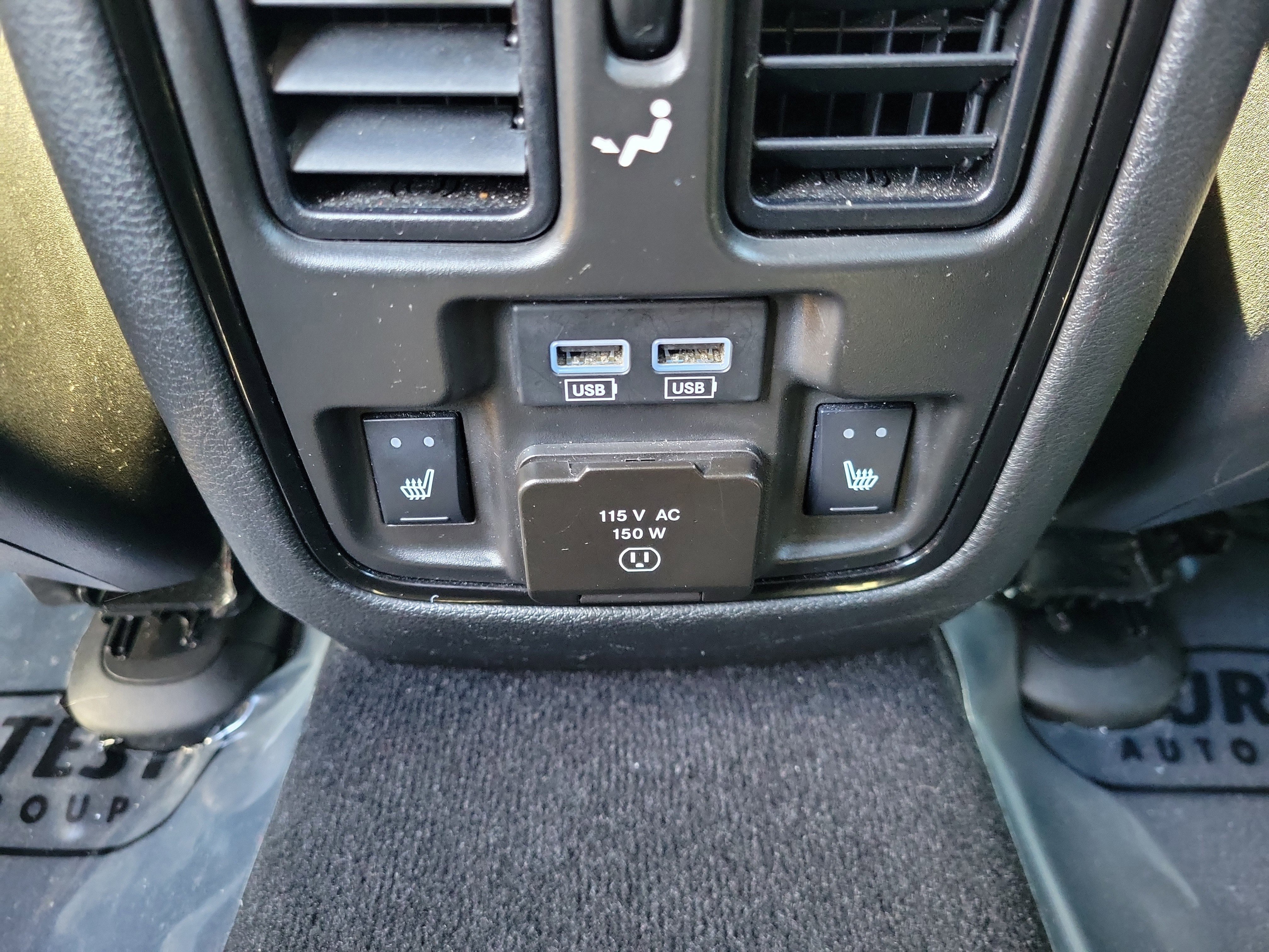 Used 2024 Dodge Durango GT image 16