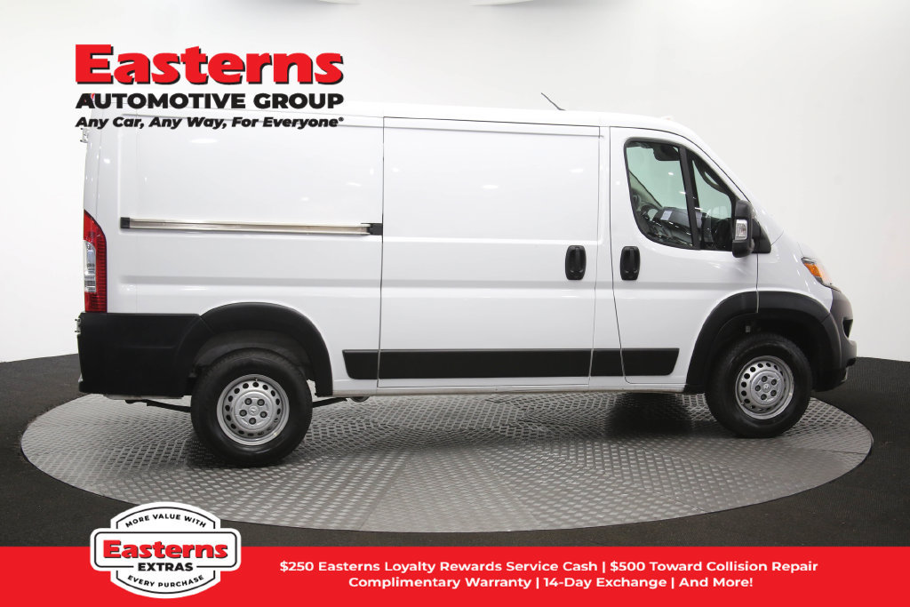 Used 2025 RAM ProMaster 2500 w/ Convenience Group FWD image 45