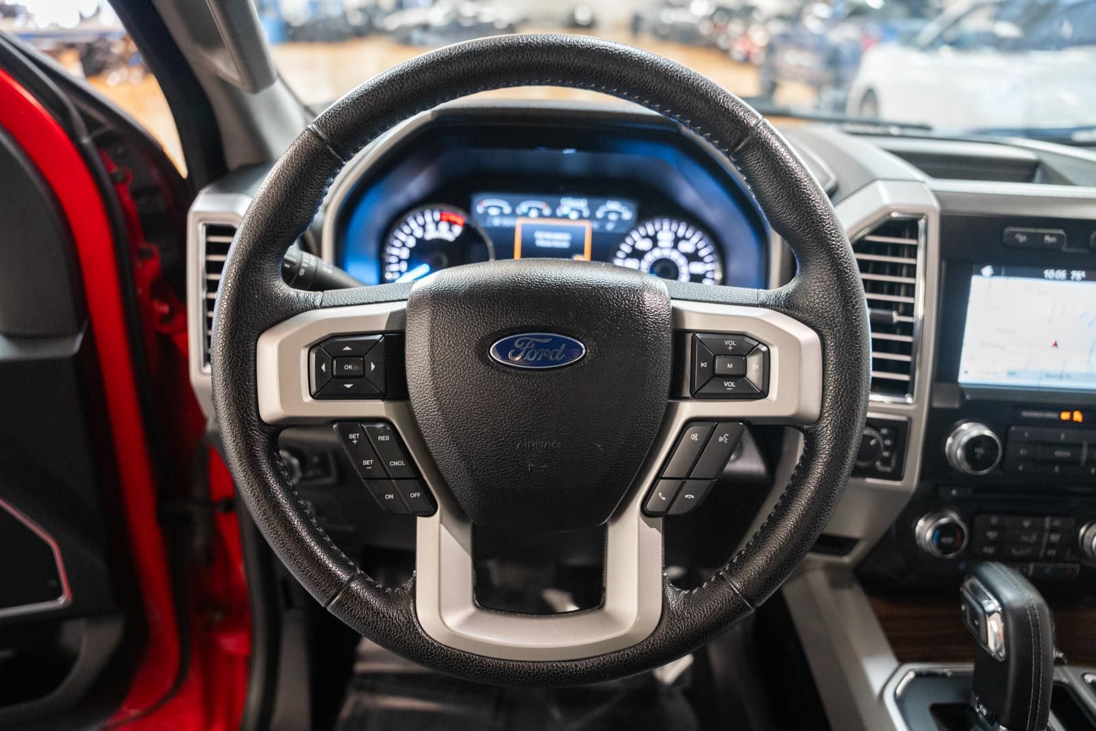 Used 2016 Ford F150 Lariat w/ Equipment Group 502A Luxury AWD/4WD image 32