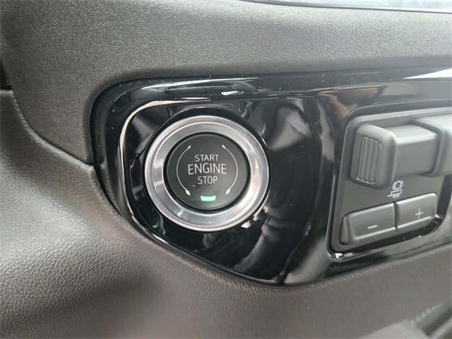 New 2026 GMC Sierra 1500 SLE w/ Preferred Package image 19