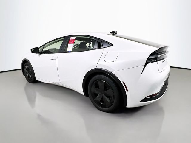 New 2026 Toyota Prius Plug-In Hybrid FWD image 5