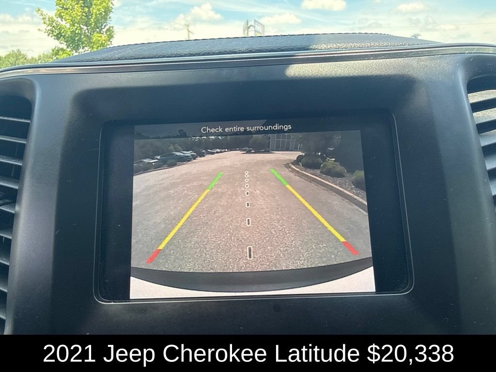 Used 2021 Jeep Cherokee Latitude w/ Mobile Office Group AWD/4WD image 23