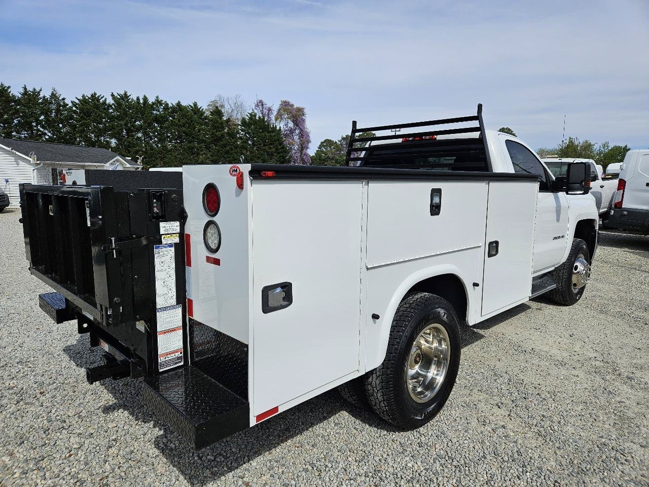 Used 2015 Chevrolet Silverado 3500 W/T w/ WT Convenience Package AWD/4WD image 5