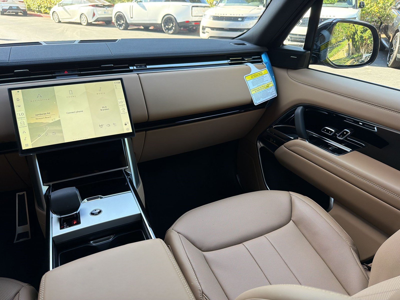 New 2026 Land Rover Range Rover SE AWD/4WD image 30