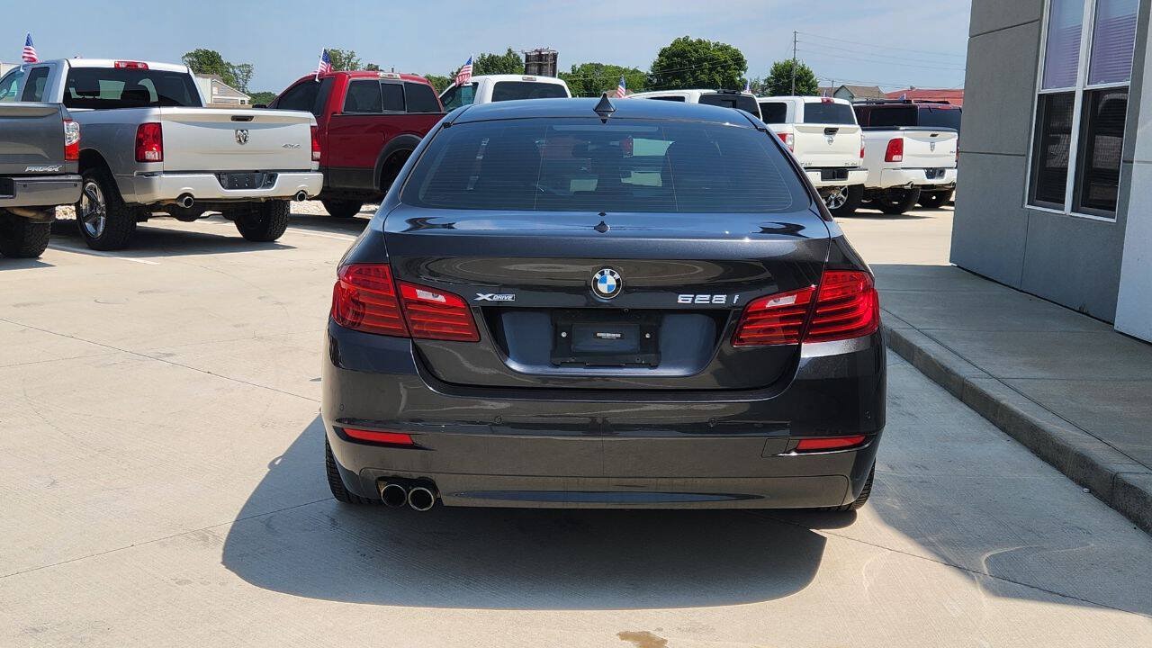 Used 2016 BMW 528i xDrive Sedan AWD/4WD image 5