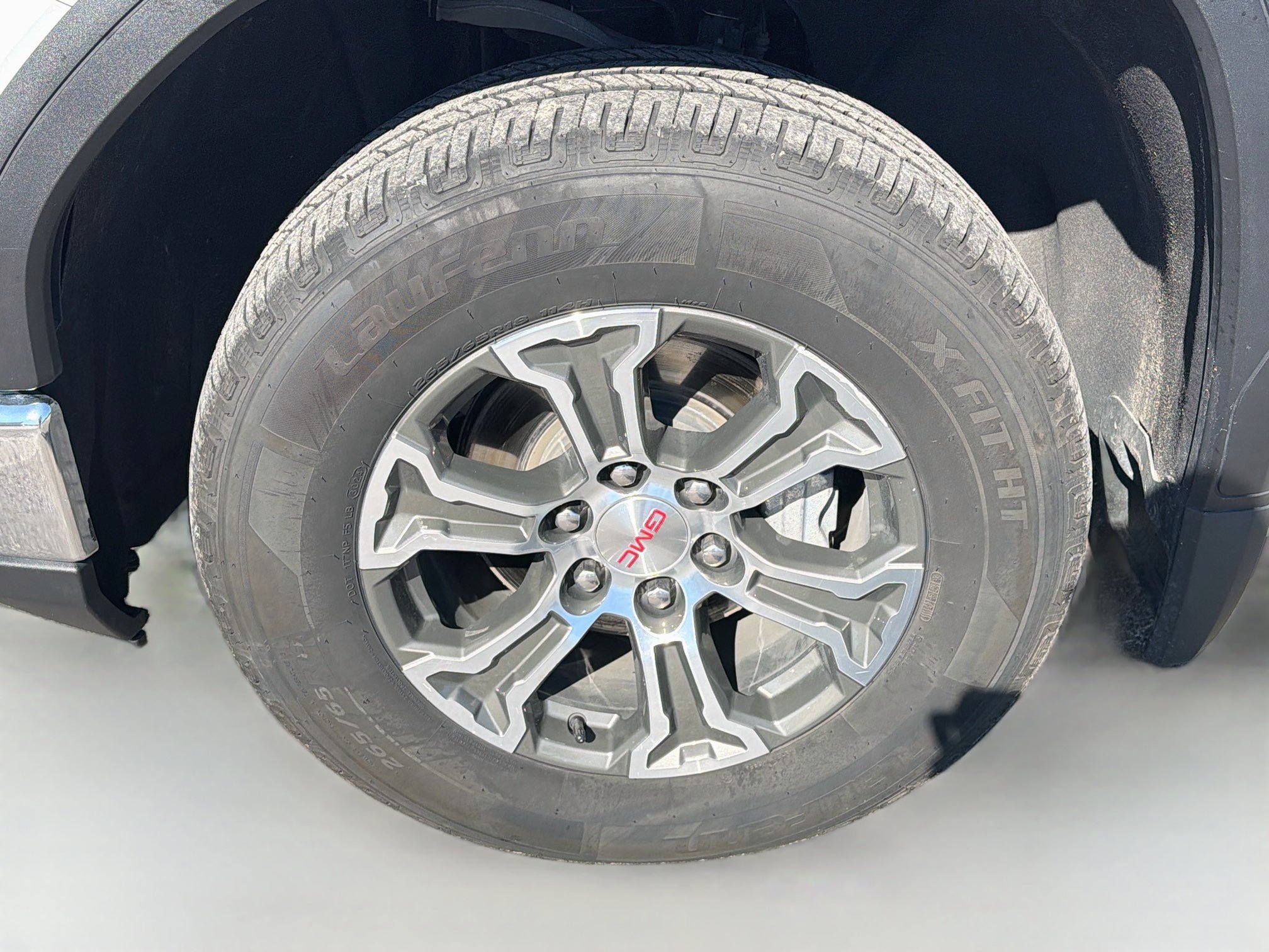 Used 2024 GMC Sierra 1500 SLT AWD/4WD image 39