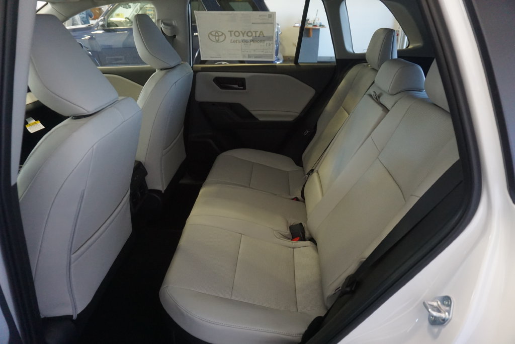 New 2026 Toyota RAV4 XLE Premium w/ Panoramic Sun Roof Package AWD/4WD image 24