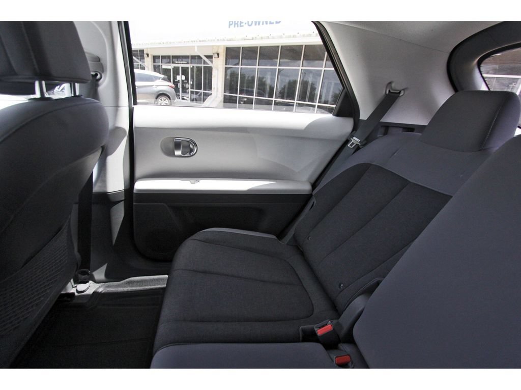 Certified 2024 Hyundai Ioniq 5 SE RWD image 13