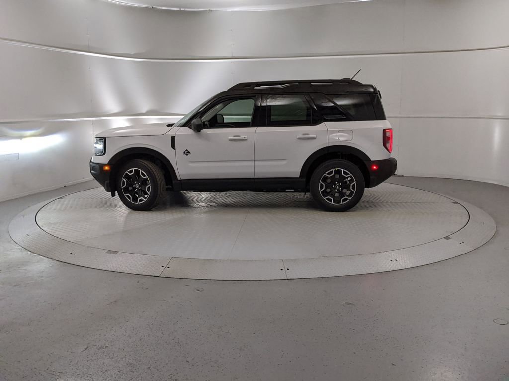 New 2025 Ford Bronco Sport Outer Banks w/ Outer Banks Tech Package+ image 5