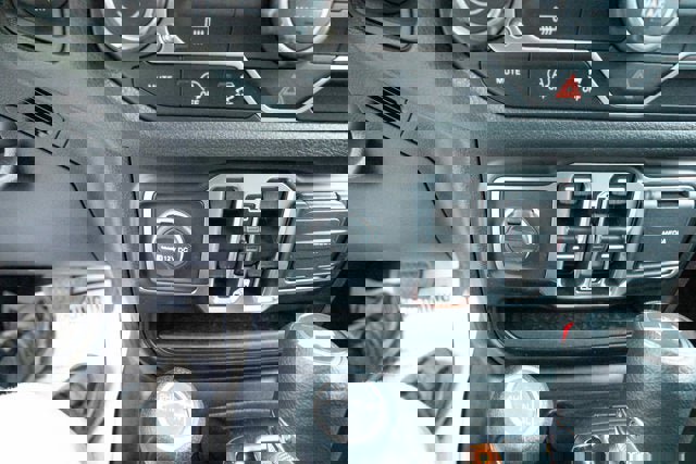 Used 2025 Jeep Wrangler Unlimited Sport image 20