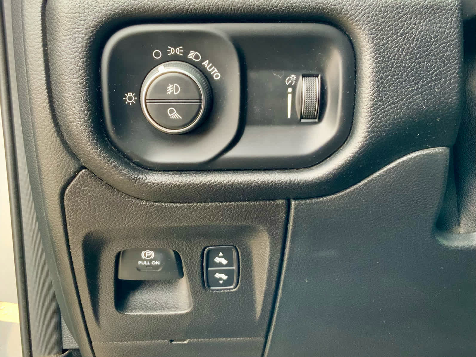 Used 2022 RAM 1500 Big Horn w/ Night Edition image 47