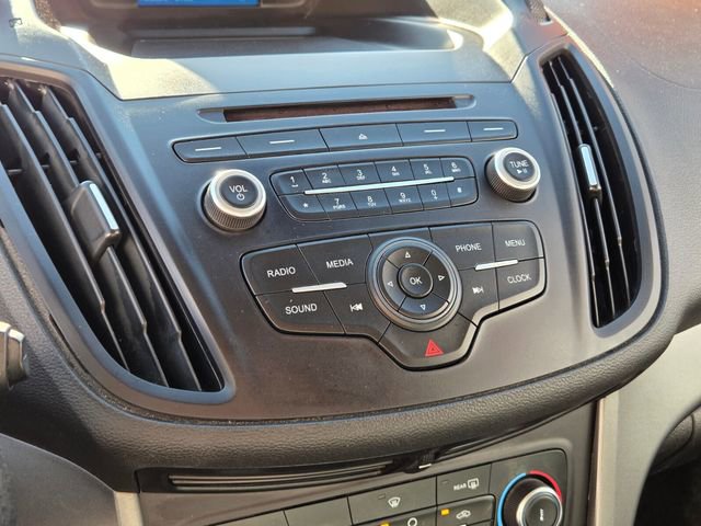 Used 2017 Ford Escape S image 22