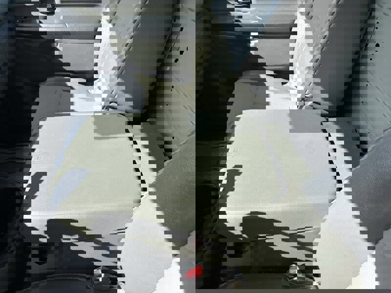 Used 2018 Nissan NV 2500 SV image 20