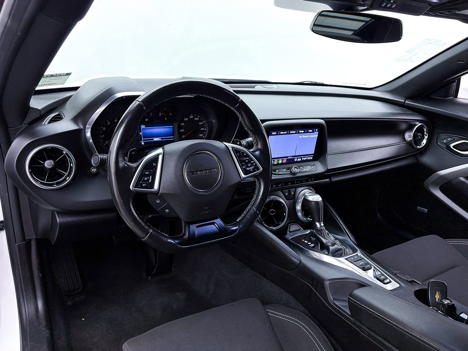 Used 2020 Chevrolet Camaro LT w/ RS Package image 19