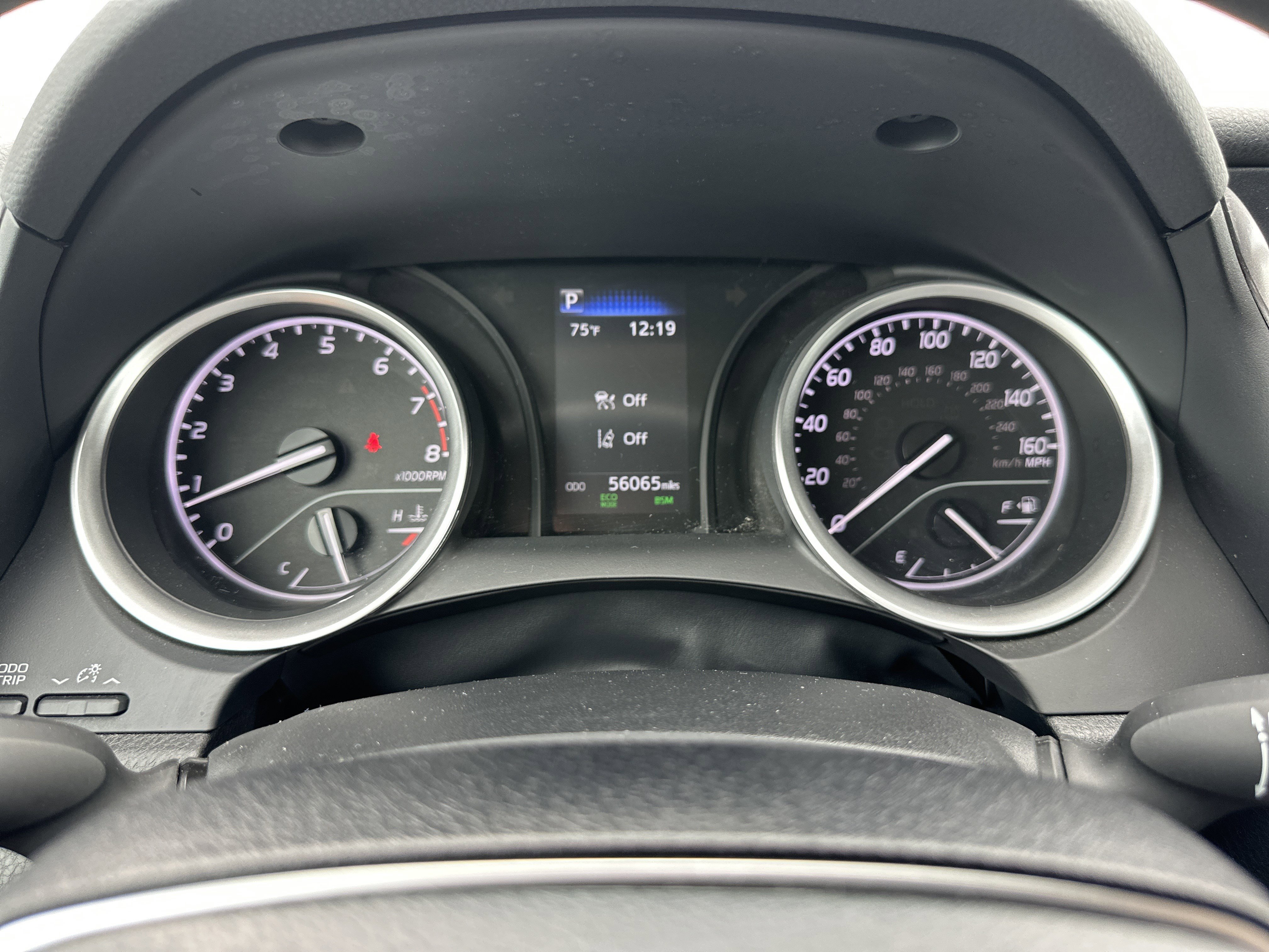 Used 2024 Toyota Camry LE FWD image 30