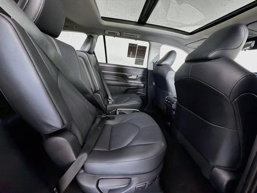 New 2026 Toyota Grand Highlander AWD image 27