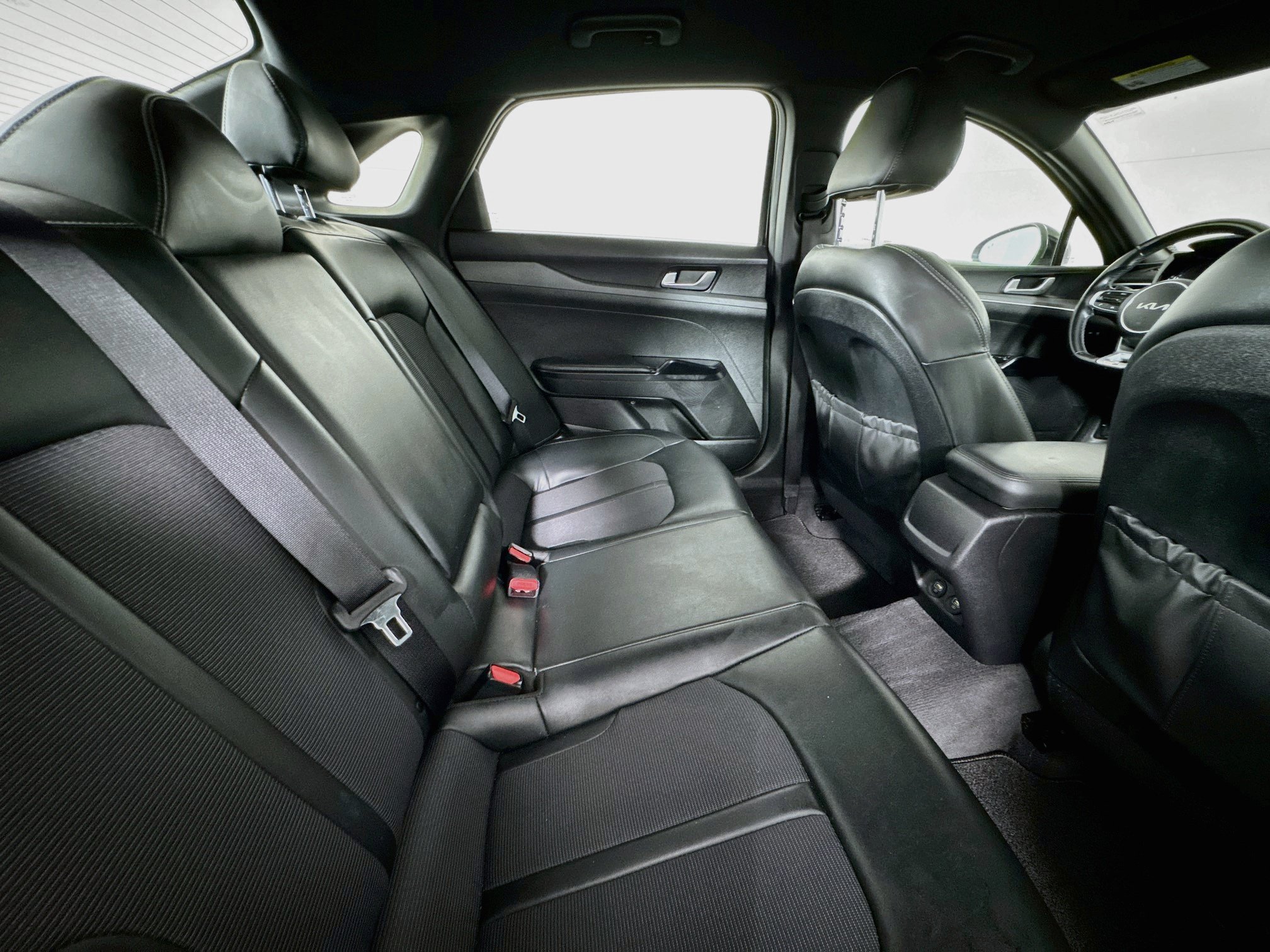 Used 2022 Kia K5 GT-Line FWD image 25